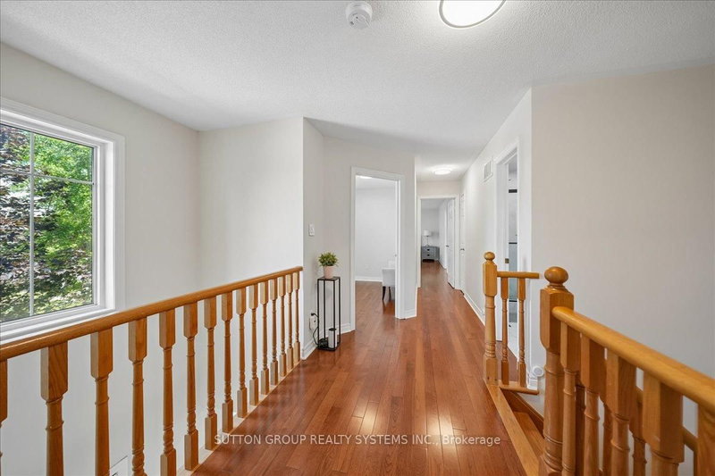 3348 Sunlight Mississauga,ON L5M 0G8 — Photo 21