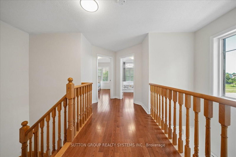 3348 Sunlight Mississauga,ON L5M 0G8 — Photo 26