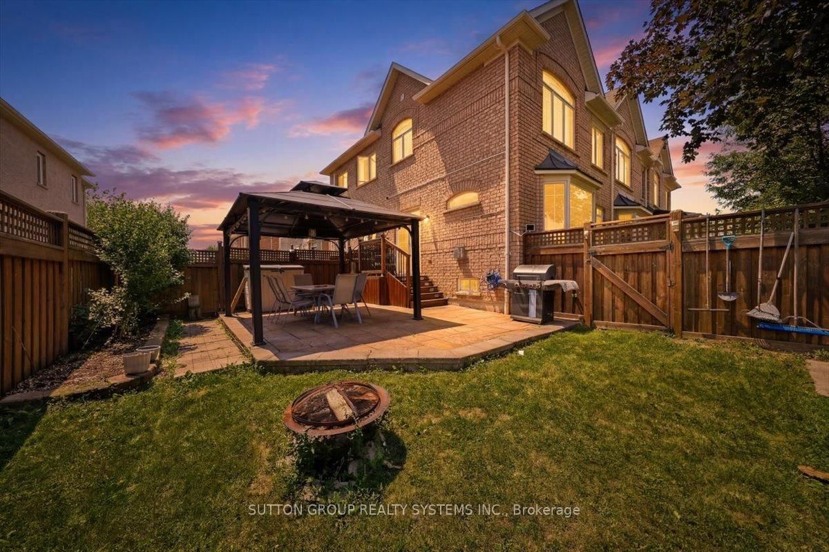 3348 Sunlight Mississauga,ON L5M 0G8 — Photo 40