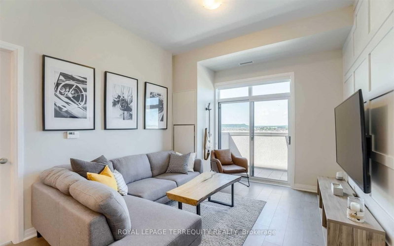 612 - 1105 Leger Way