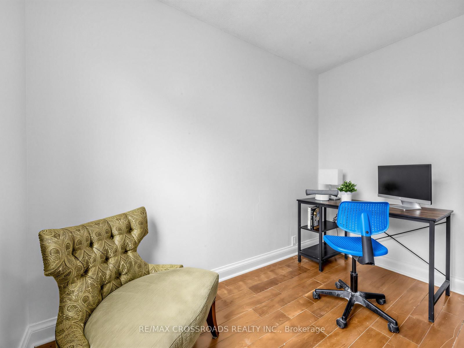 80 Gray Avenue • Toronto, ON photo 21