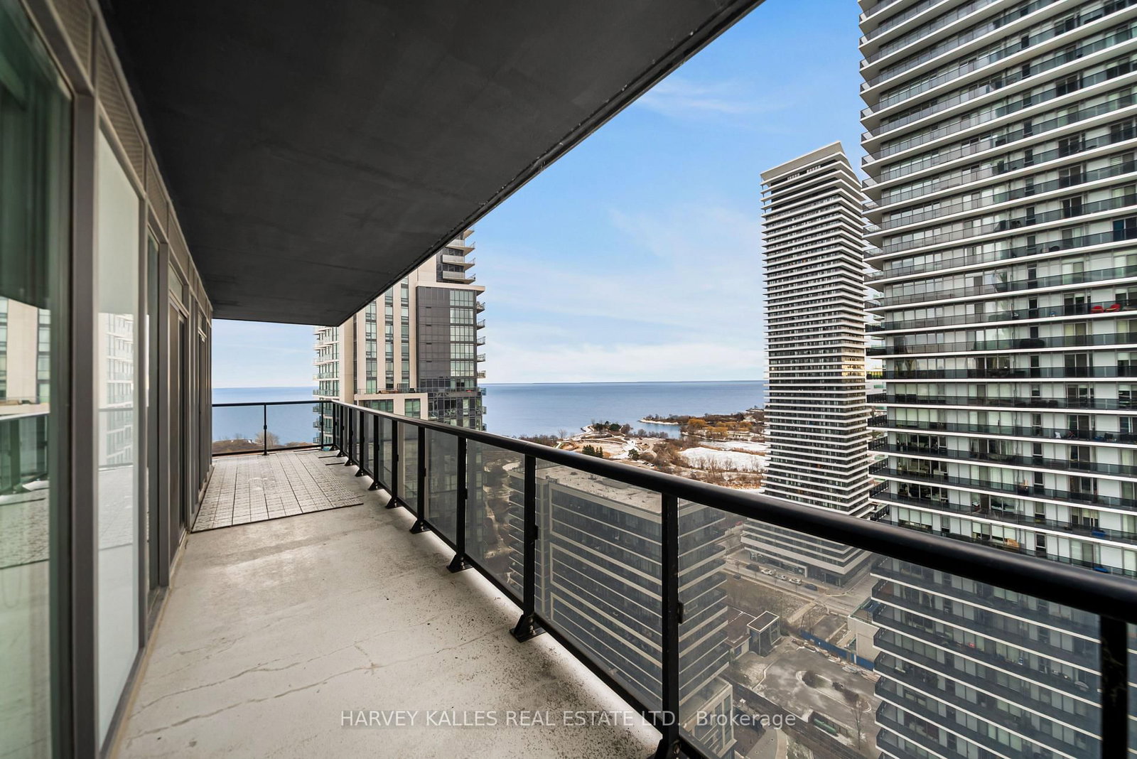 56 Annie Craig Drive • #2703 • Toronto, ON photo 25