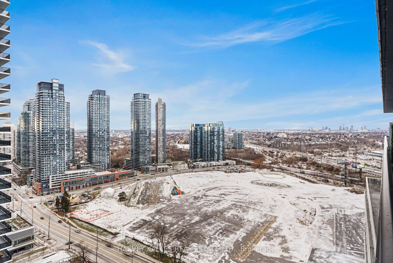 56 Annie Craig Drive • #2703 • Toronto, ON photo 27