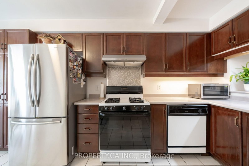 72 Desert Sand Brampton,ON L6R 1V6 — Photo 11