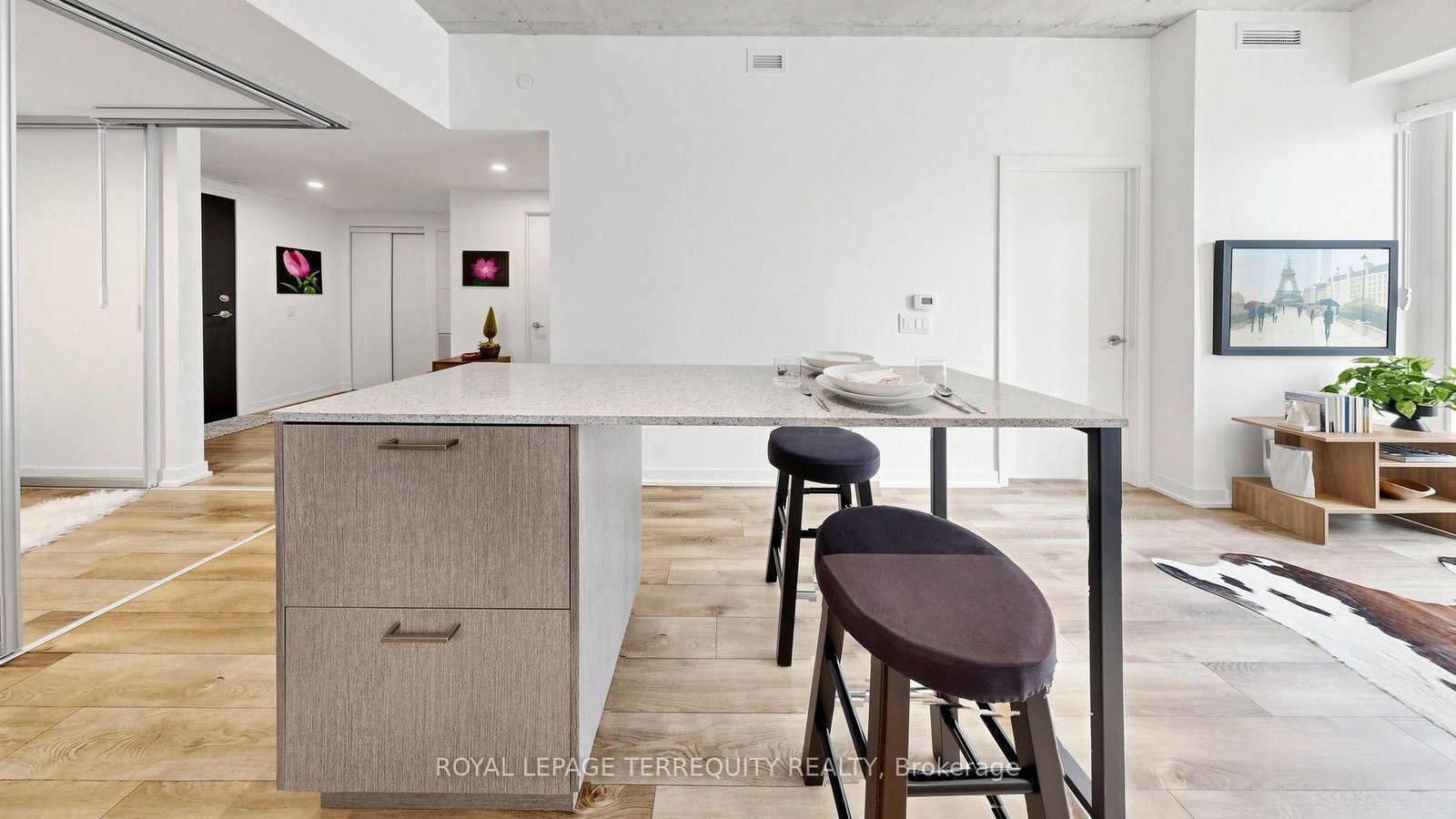 1808 W St Clair Avenue • #510 • Toronto, ON photo 12