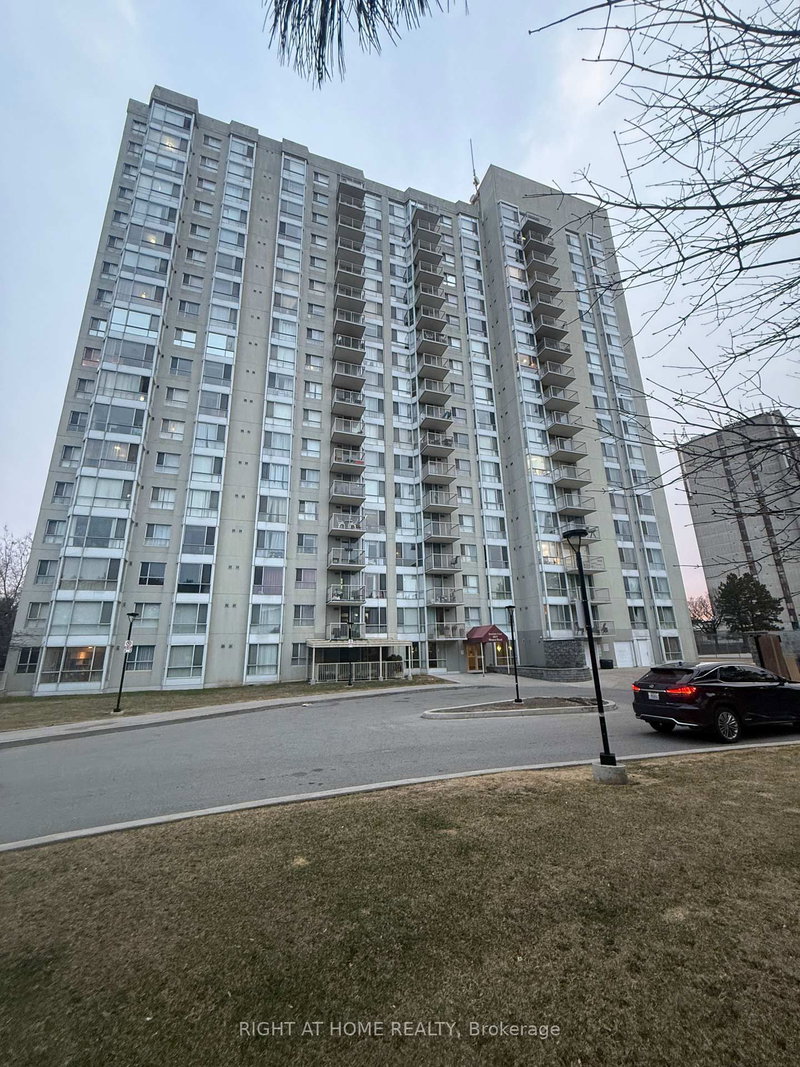 1912 - 3077 Weston Road N