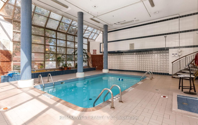 25 Fairview Mississauga,ON L5B 3Y8 — Photo 42