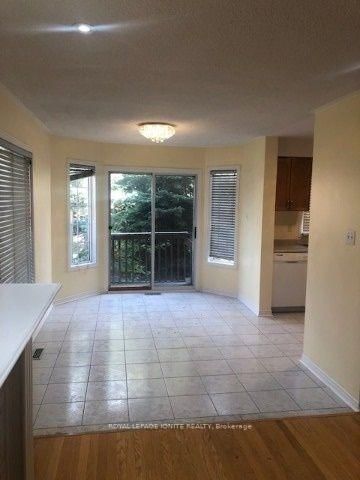 38 - 7115 Rexwood Road
