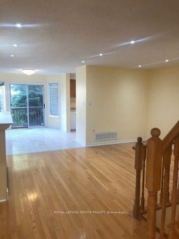 38 - 7115 Rexwood Road