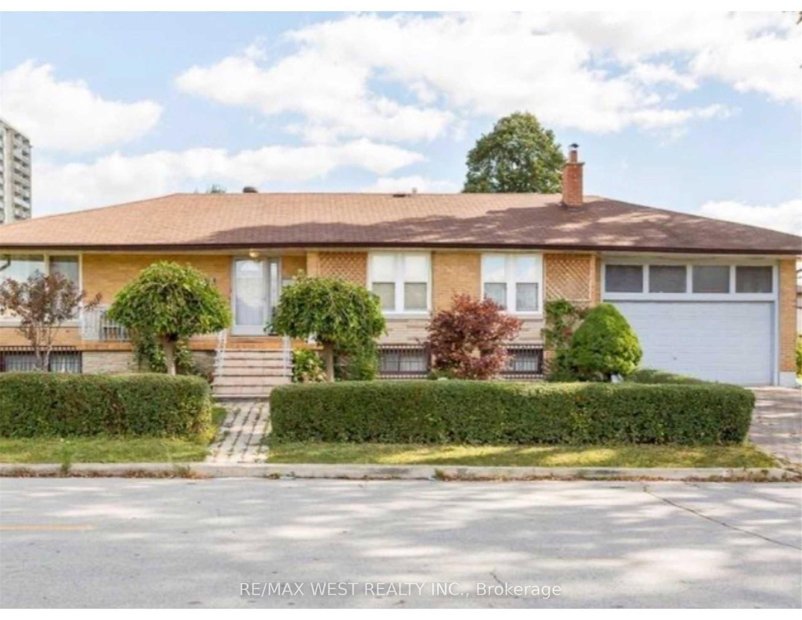 43 Playfair Avenue, Toronto, ON