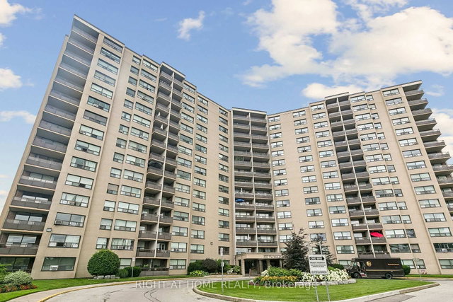 807 - 451 The West Mall