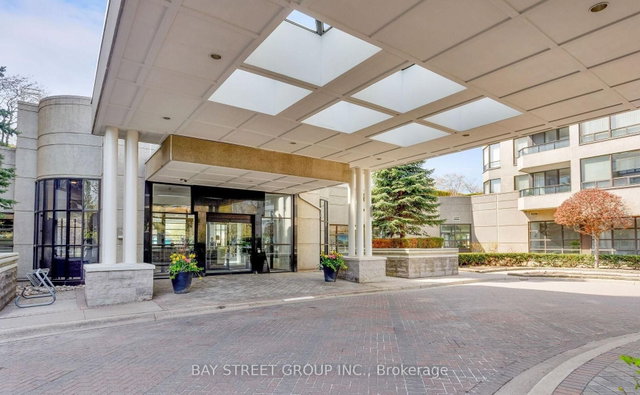 2011 - 1 Aberfoyle Crescent