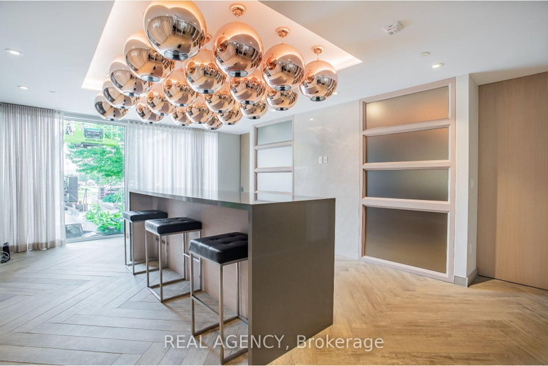 150 Sabina Oakville,ON L6H 7C3 — Photo 5