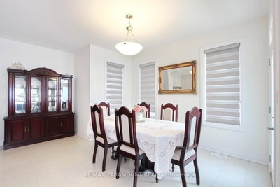 24 Kings Hill Drive — more photos