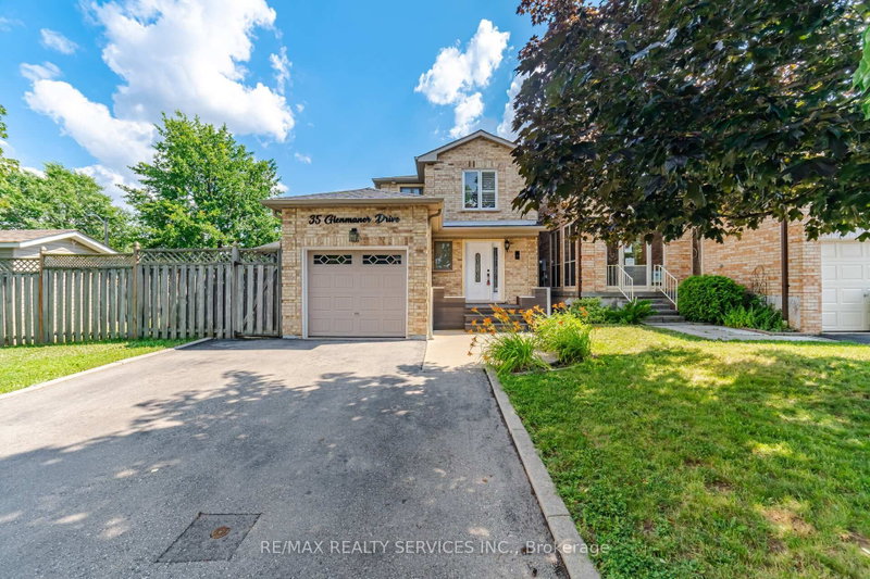 35 Glenmanor Drive, Brampton