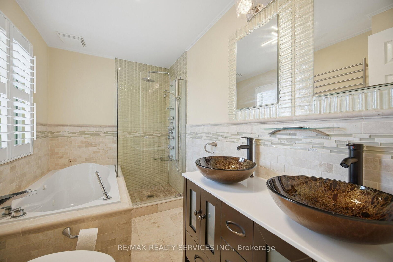 35 Glenmanor Drive • Brampton, ON photo 33