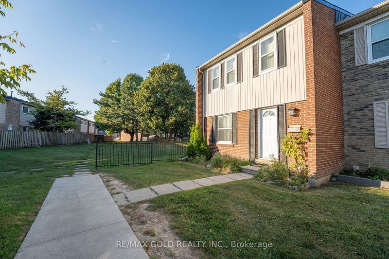 107 - 900 Central Park Drive