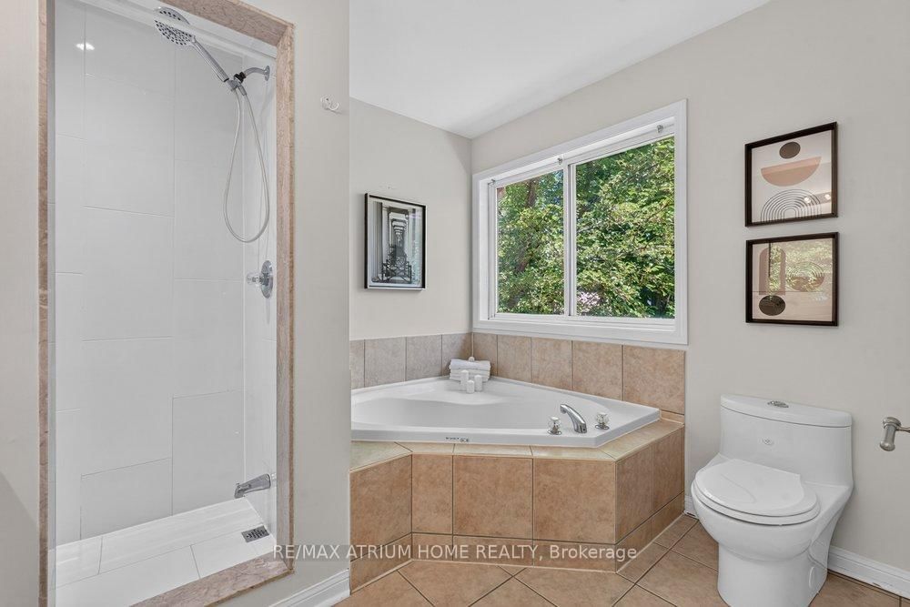 2293 Oakhaven Drive • Oakville, ON photo 36