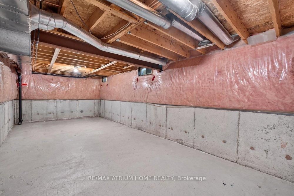 2293 Oakhaven Drive • Oakville, ON photo 45