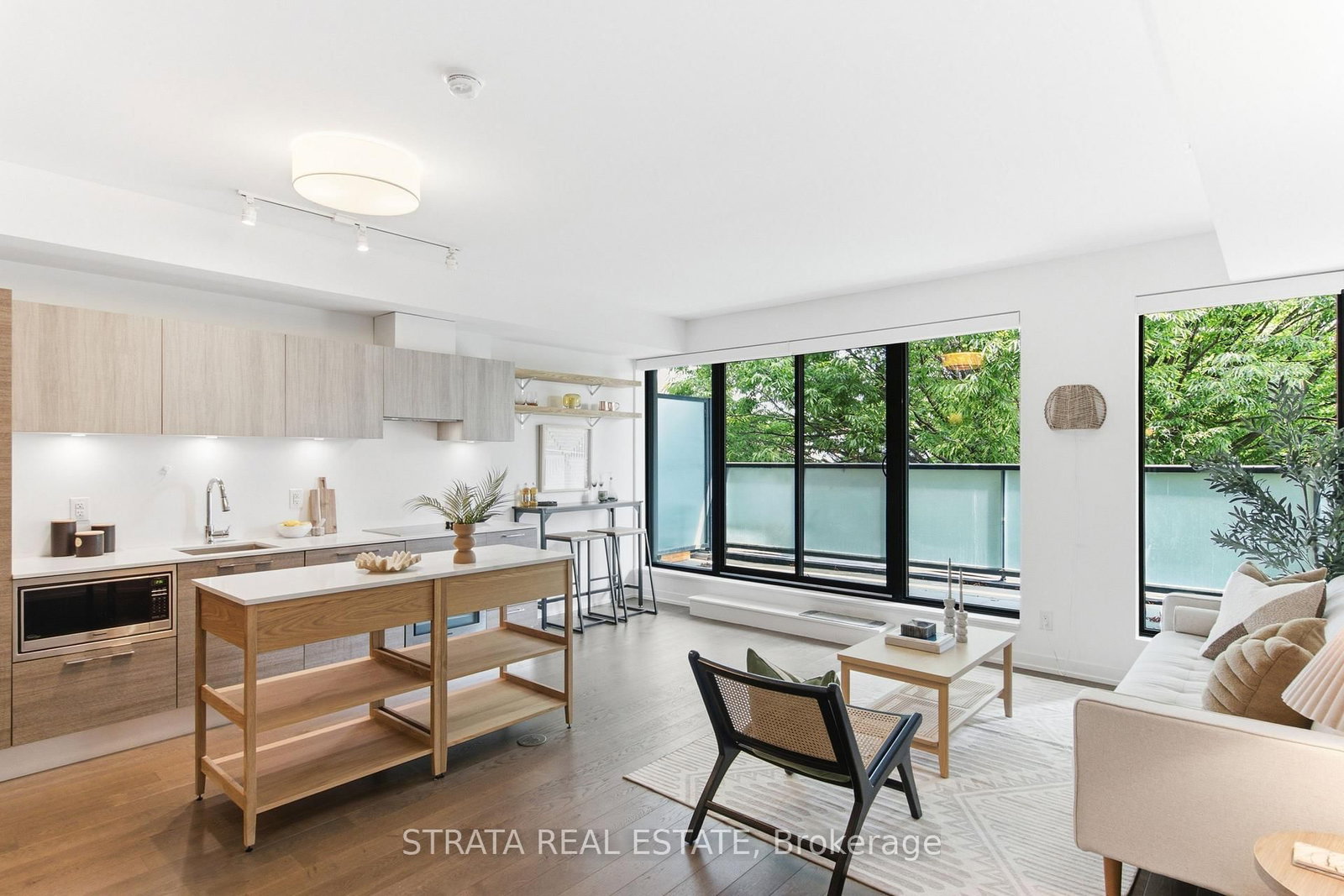 530 Indian Grove • #302 • Toronto, ON photo 10