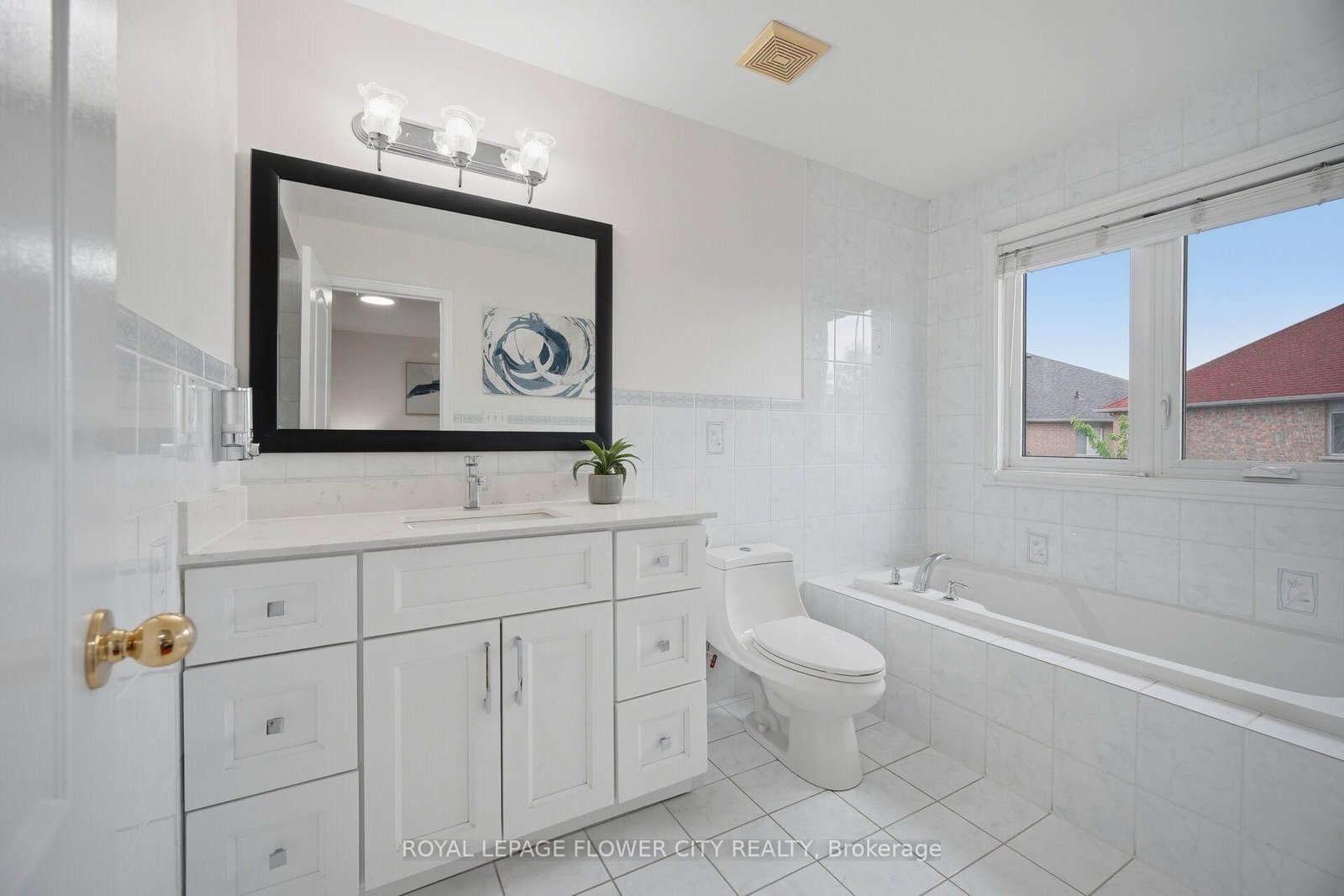 25 Skylar Circle • Brampton, ON photo 24