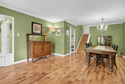 9 Palace Street • Caledon, ON photo 7