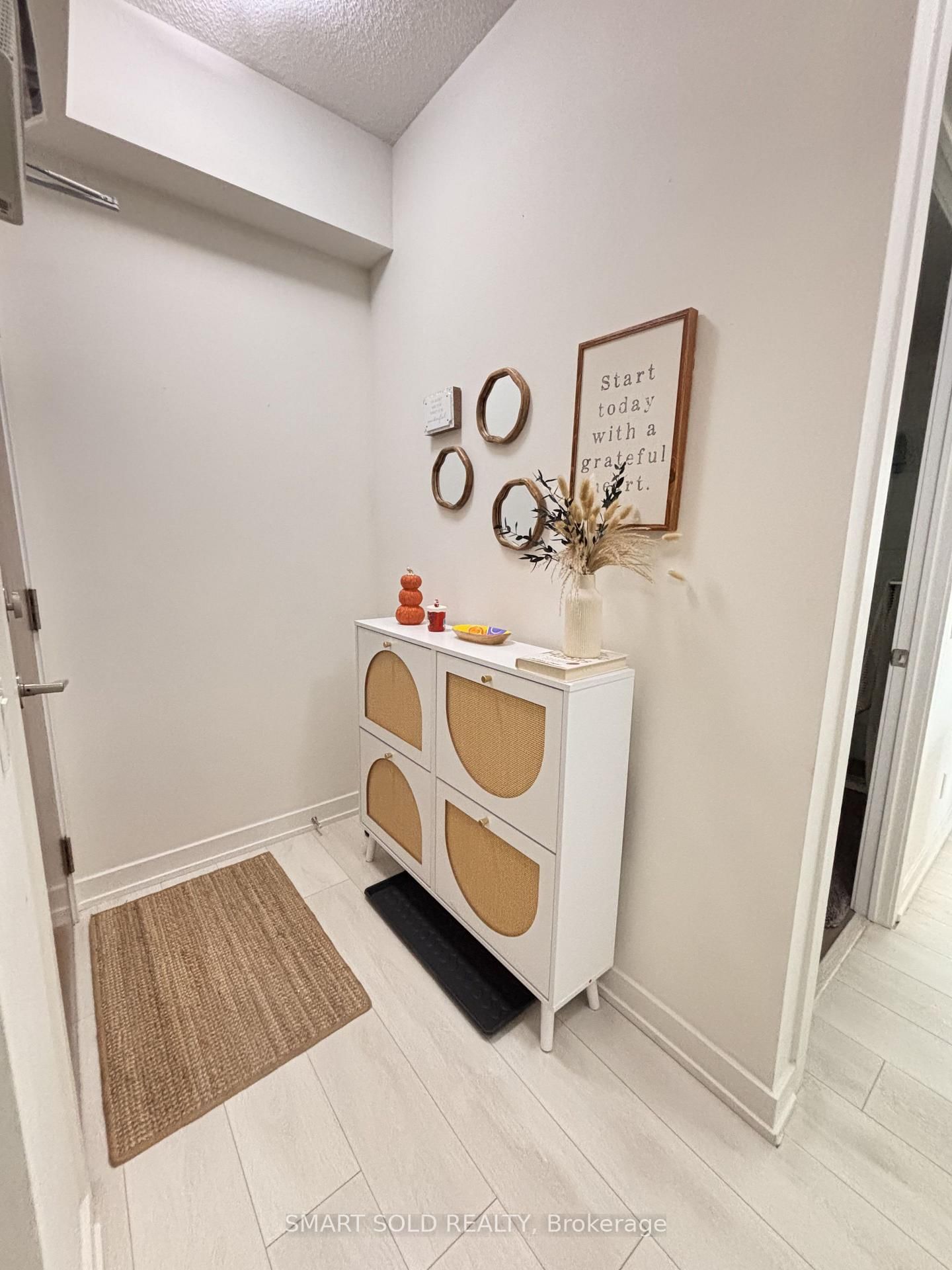 Condo for lease at 908-2212 Lake Shore Boulevard, Toronto, Ontario, M8V 0C2 - Mimico - MLS: W13582634