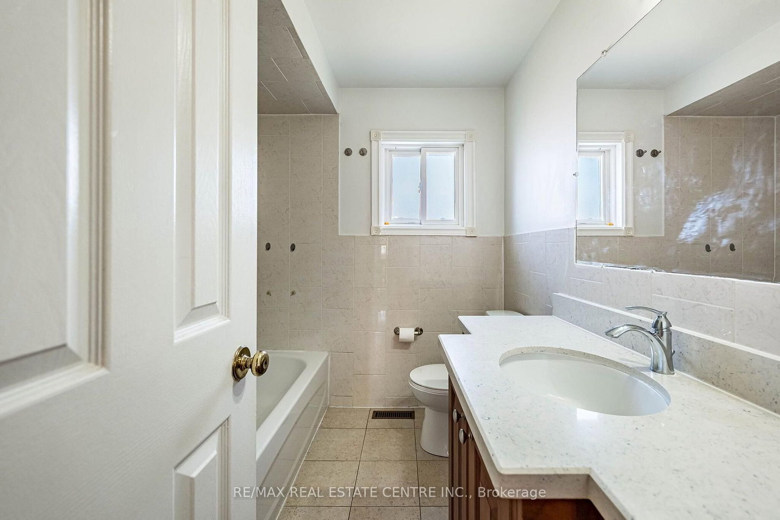 42 Lafleur Court • Brampton, ON photo 29