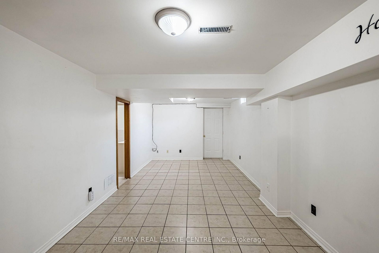 42 Lafleur Court • Brampton, ON photo 33
