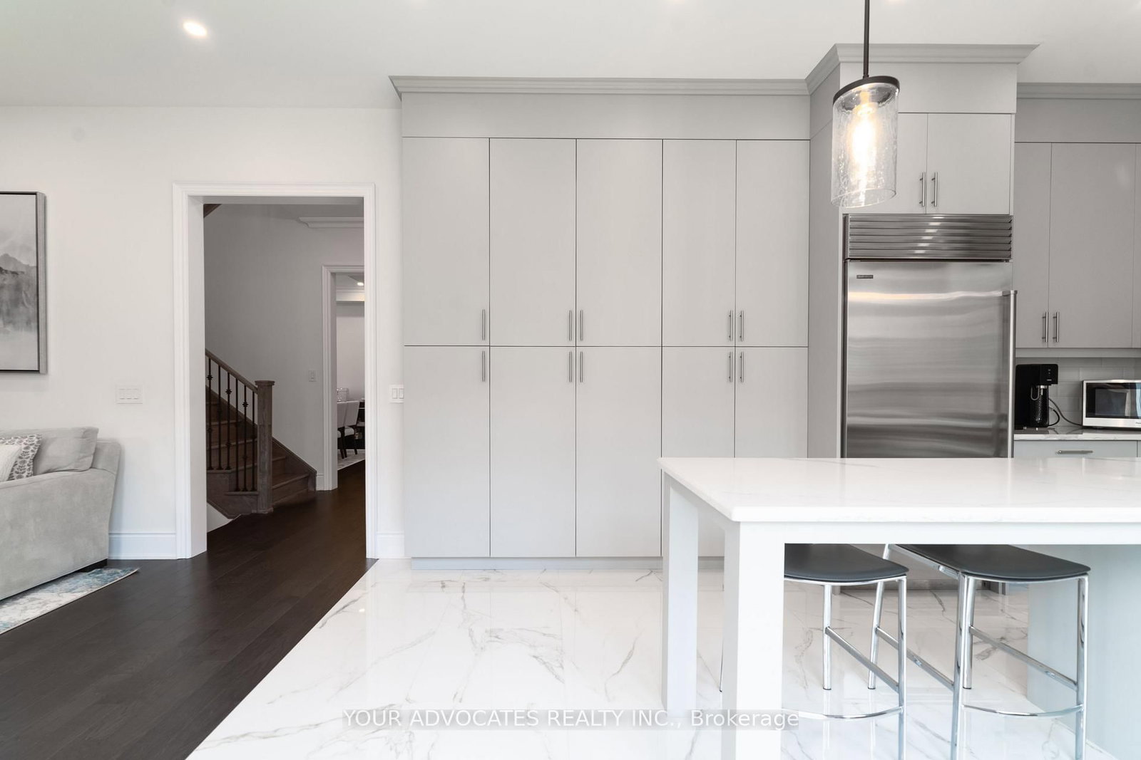 1390 Queens Plate Road • Oakville, ON photo 16