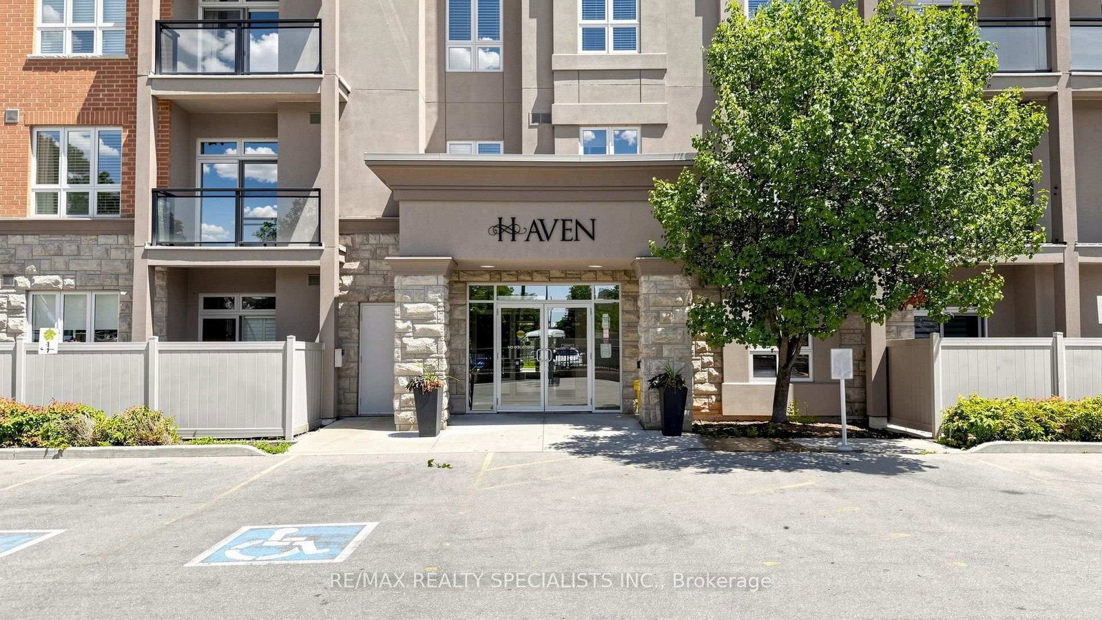5317 Upper Middle Road • #408 • Burlington, ON photo 1