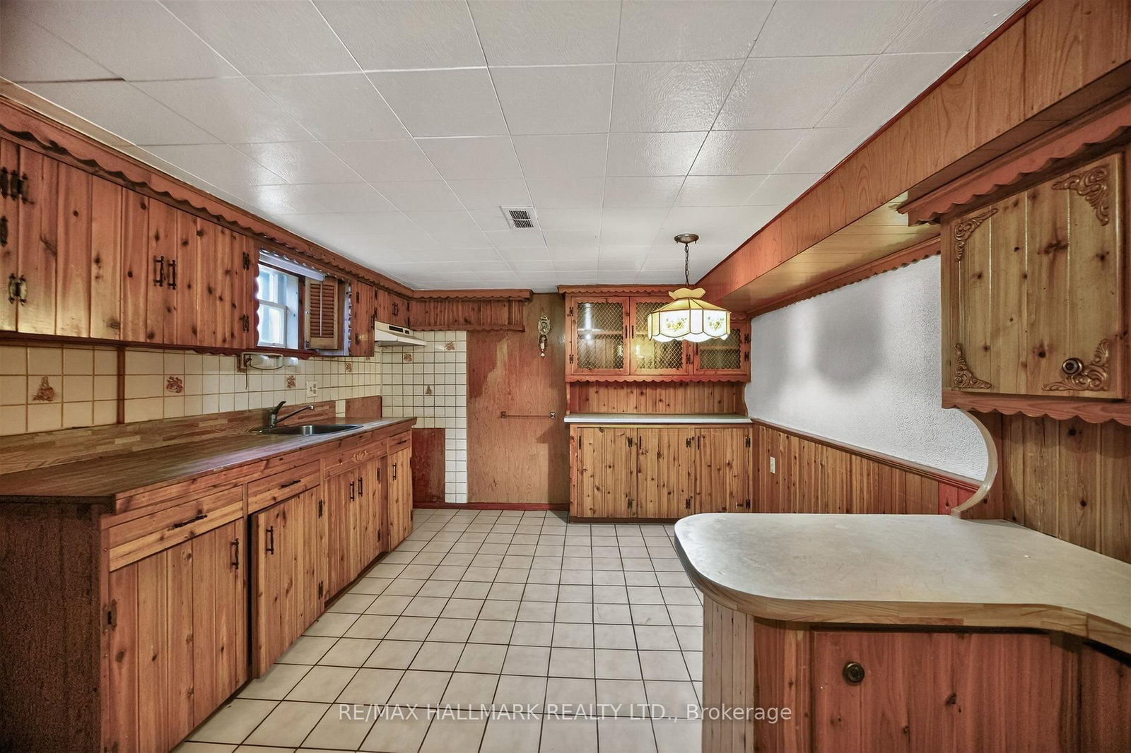 50 Dorking Crescent • Toronto, ON photo 27
