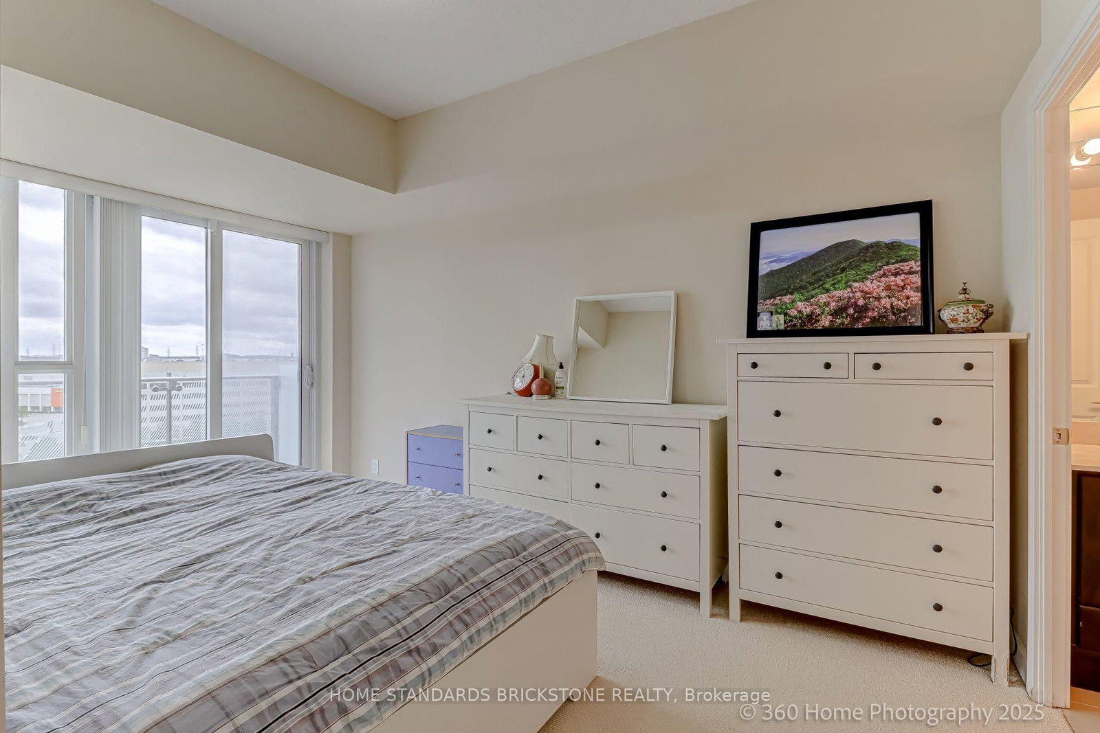 50 Absolute Avenue • #1106 • Mississauga, ON photo 10