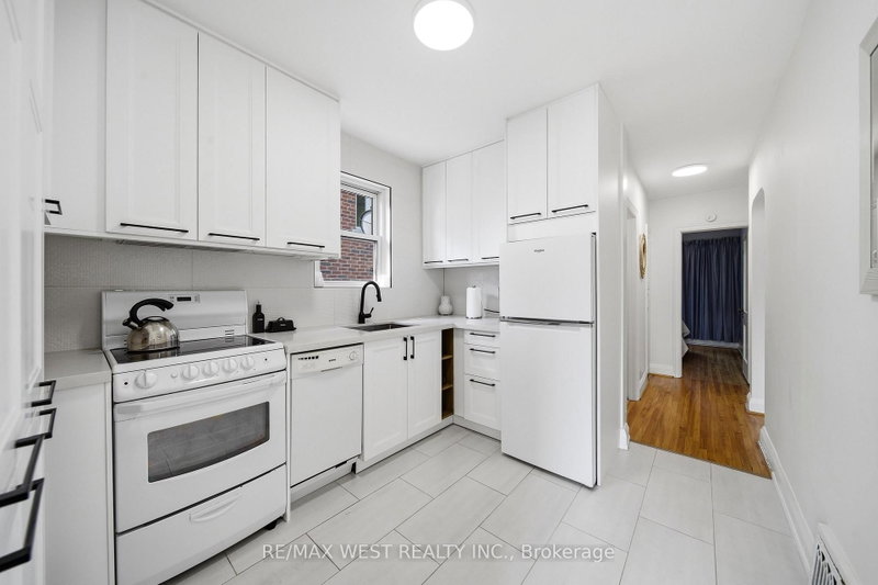 28 Aldgate Avenue