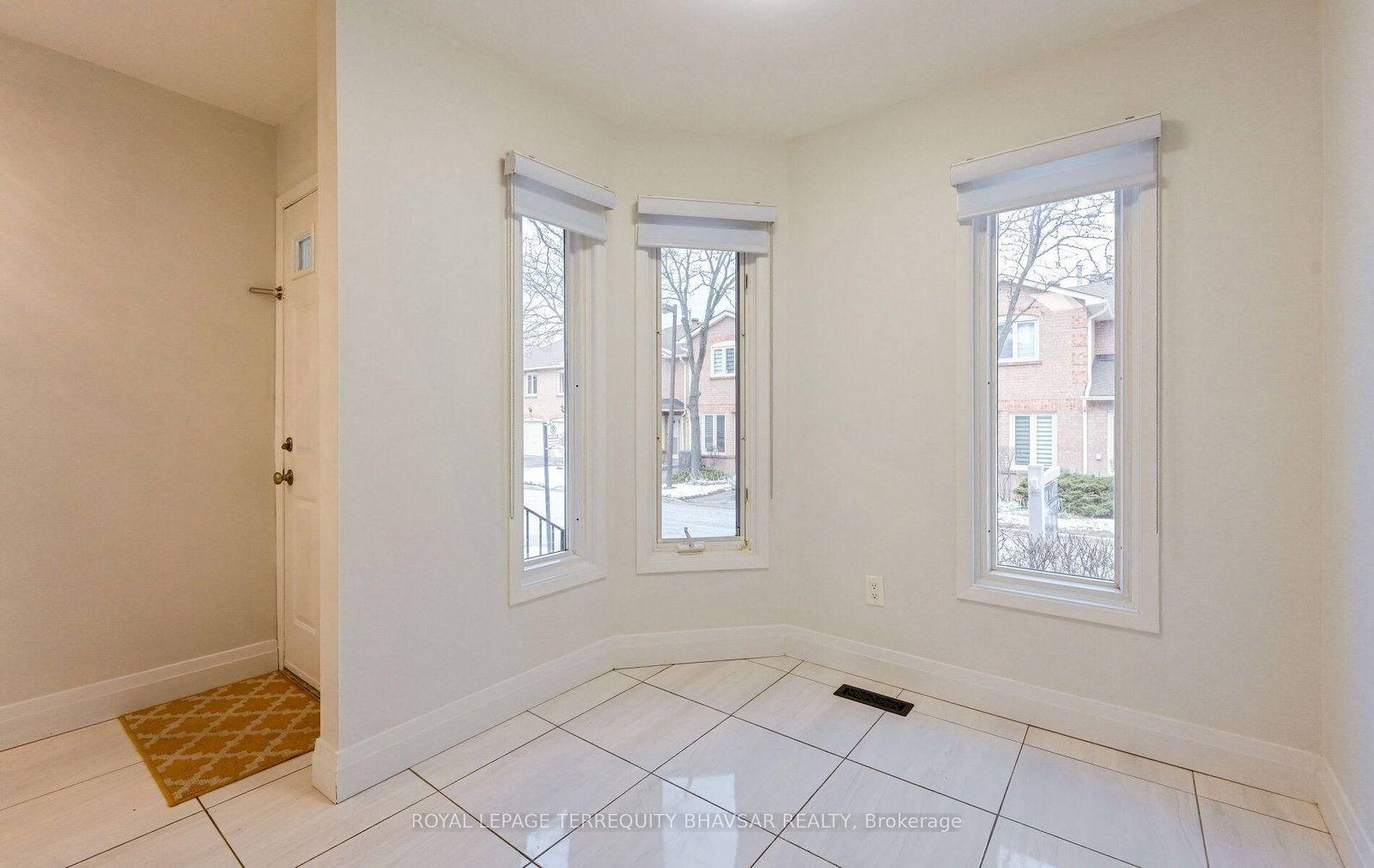5020 Delaware Drive • #12 • Mississauga, ON photo 13