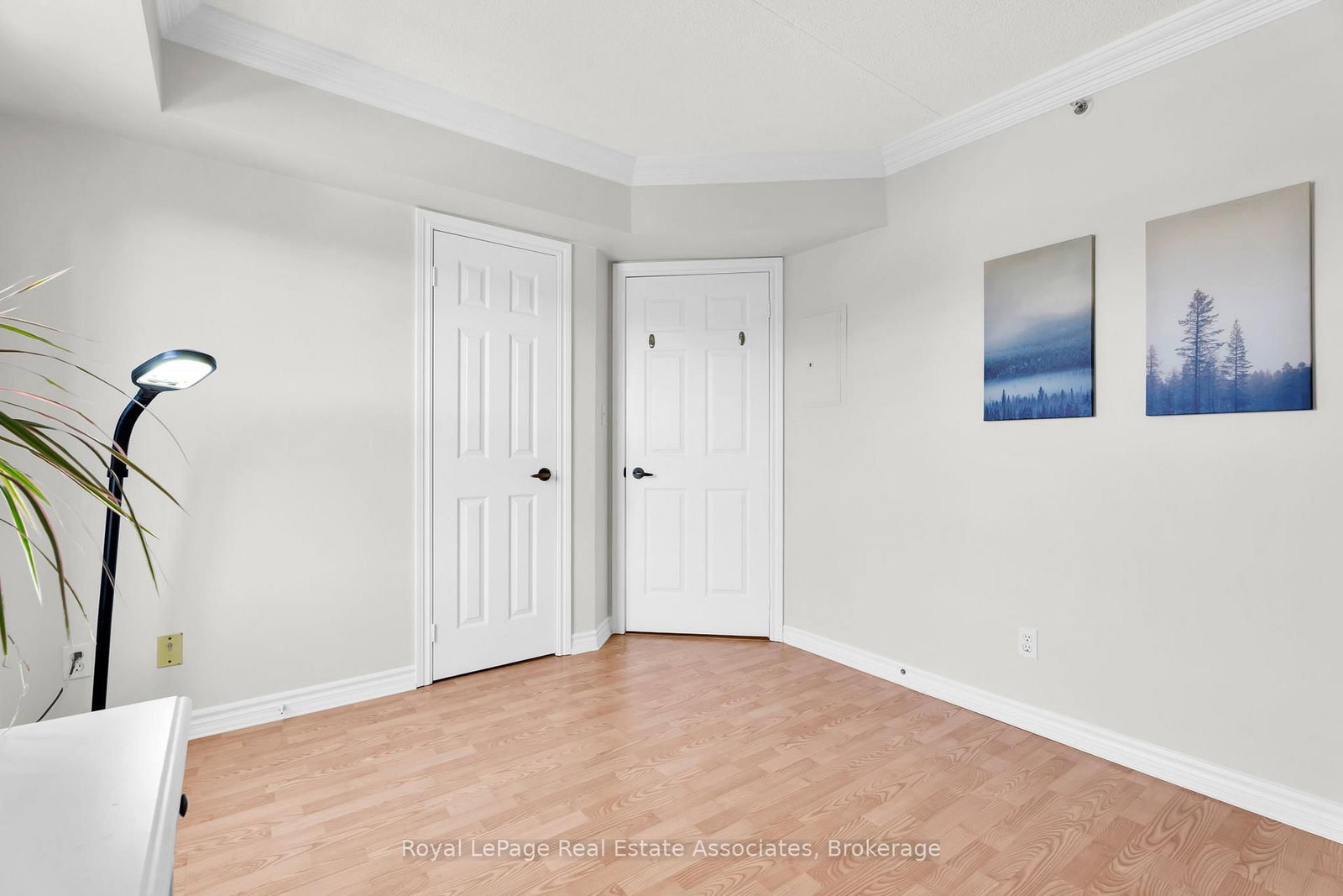 4003 Kilmer Drive • #311 • Burlington, ON photo 26