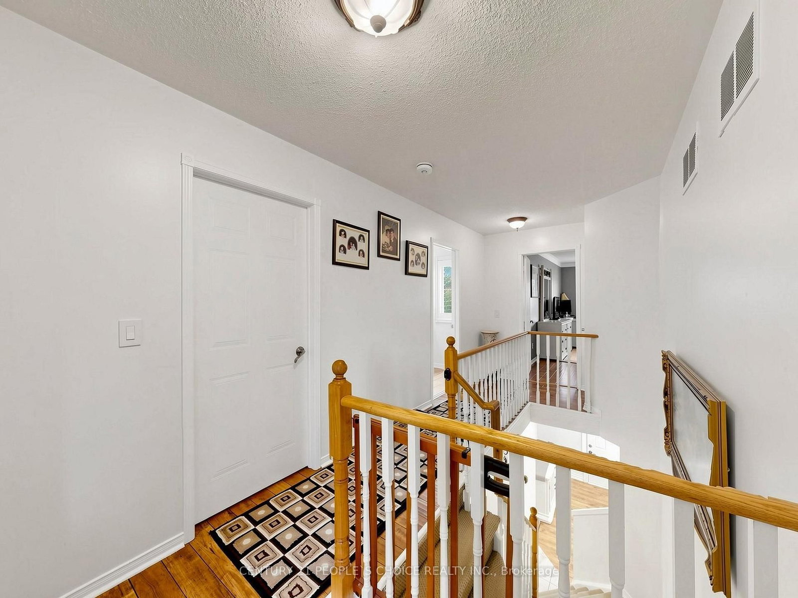 5812 Sidmouth Street • Mississauga, ON photo 23