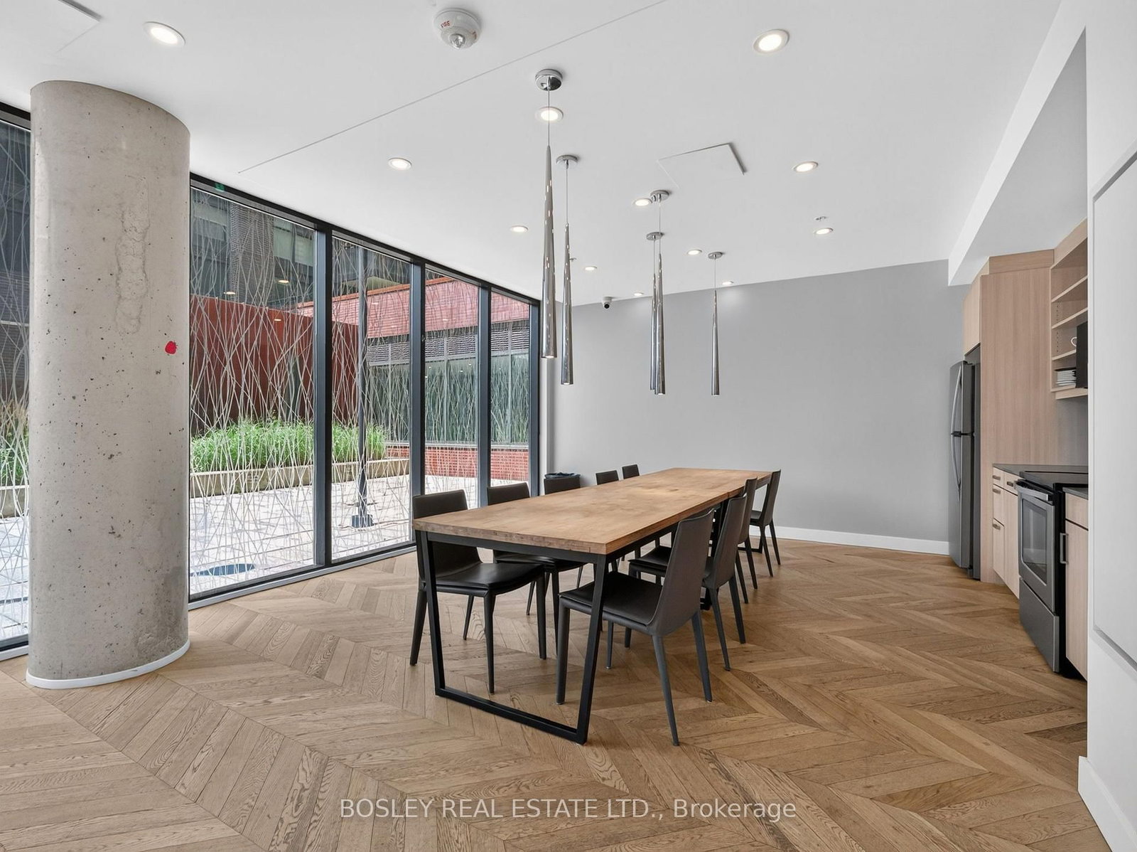 36 Howard Park Avenue • #801 • Toronto, ON photo 26