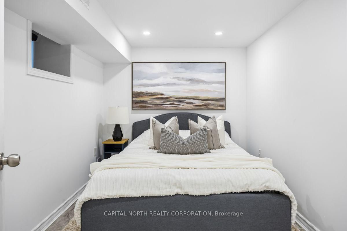 219 McRoberts Avenue • Toronto, ON photo 26