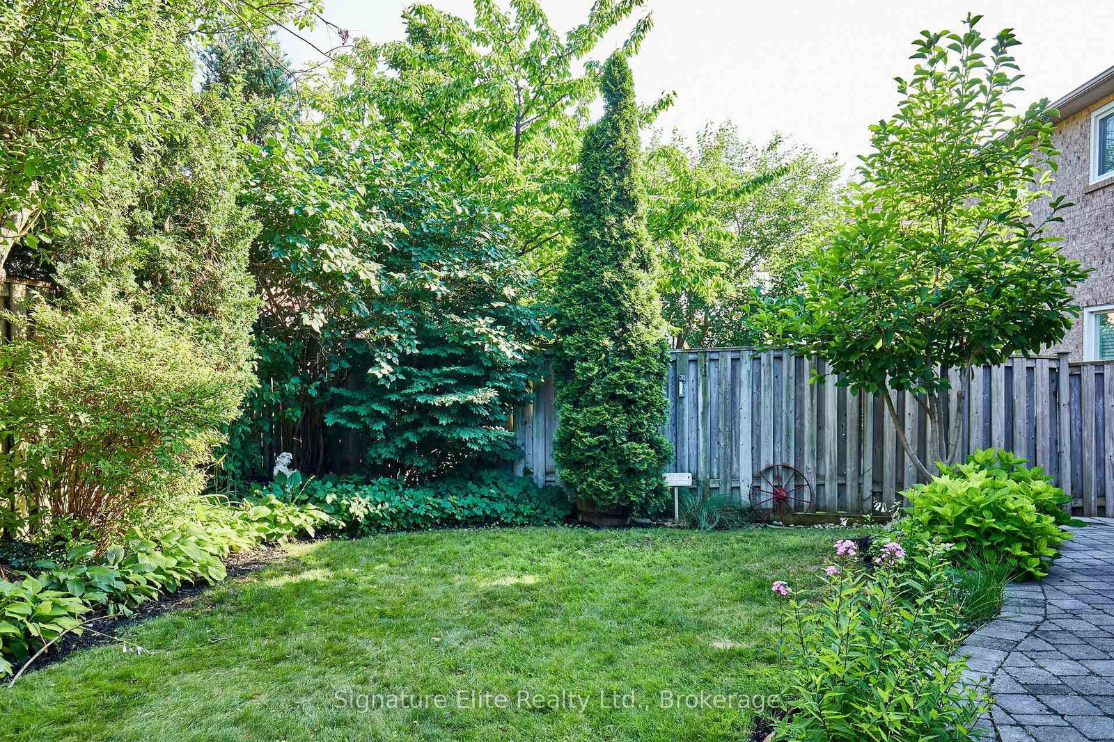 954 Mantle Crescent • Mississauga, ON photo 39