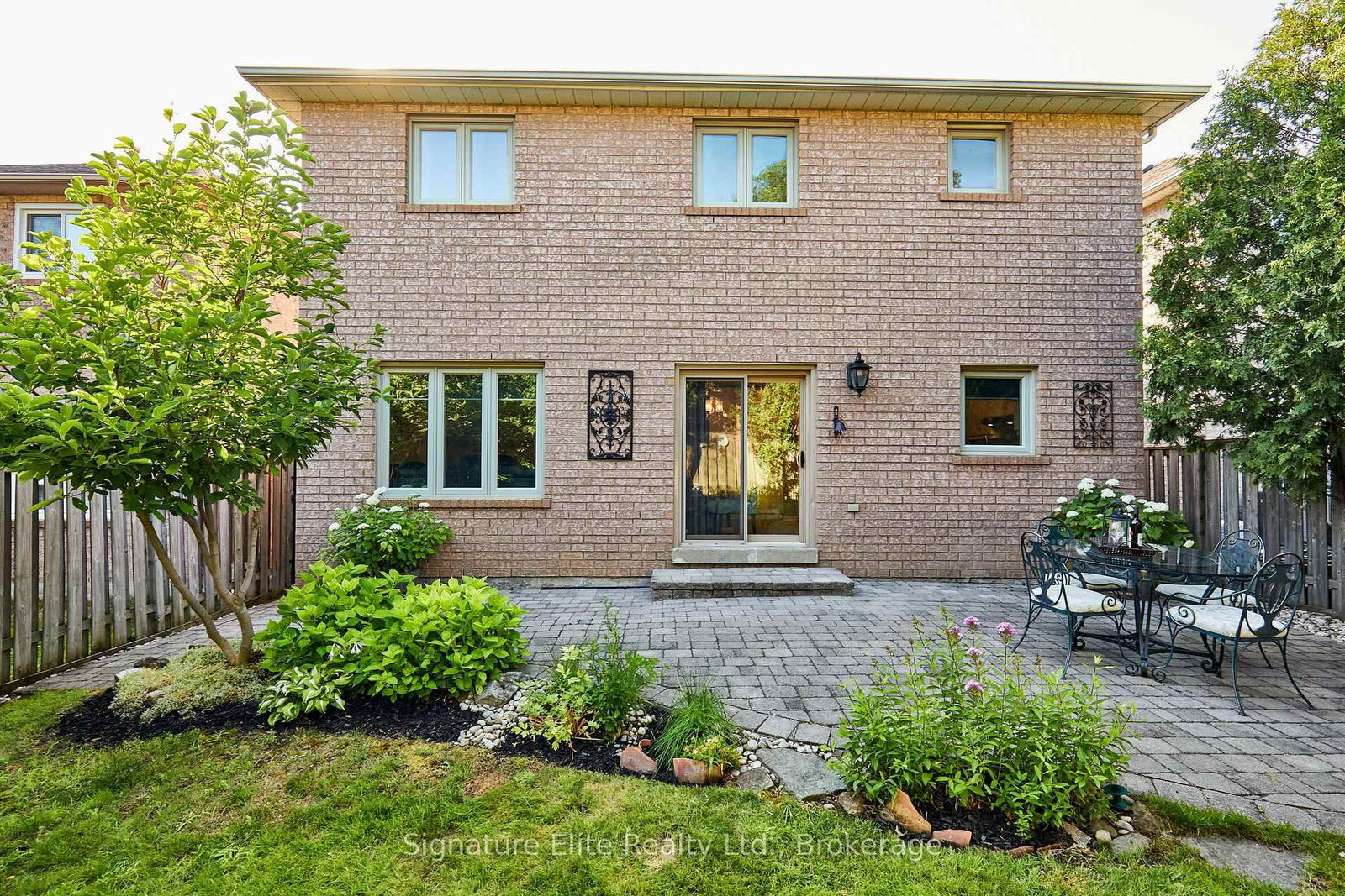 954 Mantle Crescent • Mississauga, ON photo 40