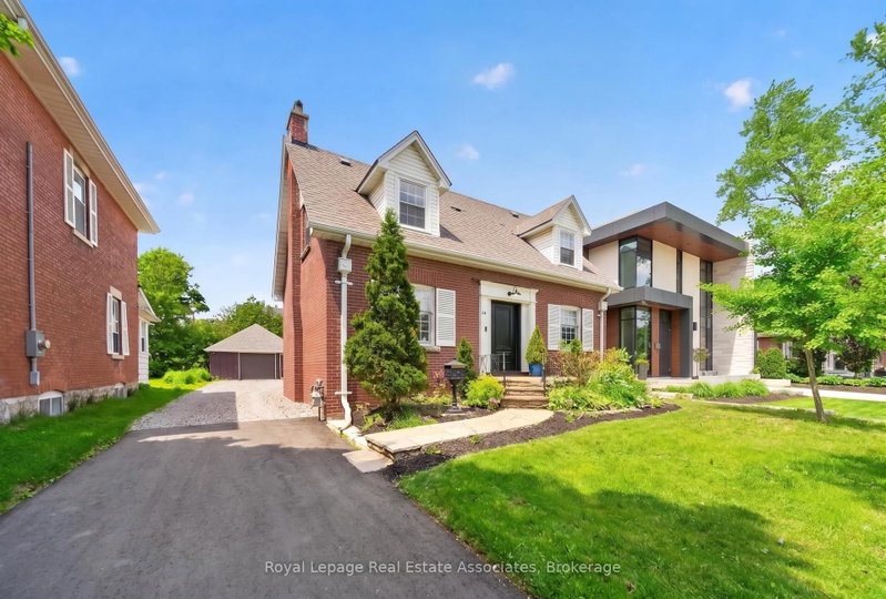 24 Peel Avenue