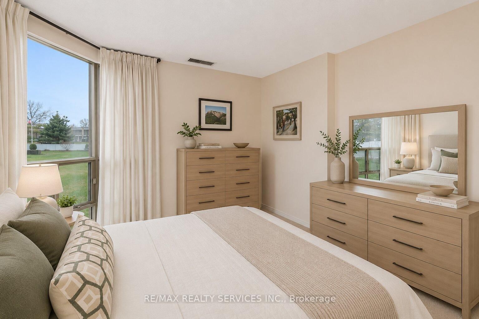 20 McFarlane Drive • #107 • Halton Hills, ON photo 26