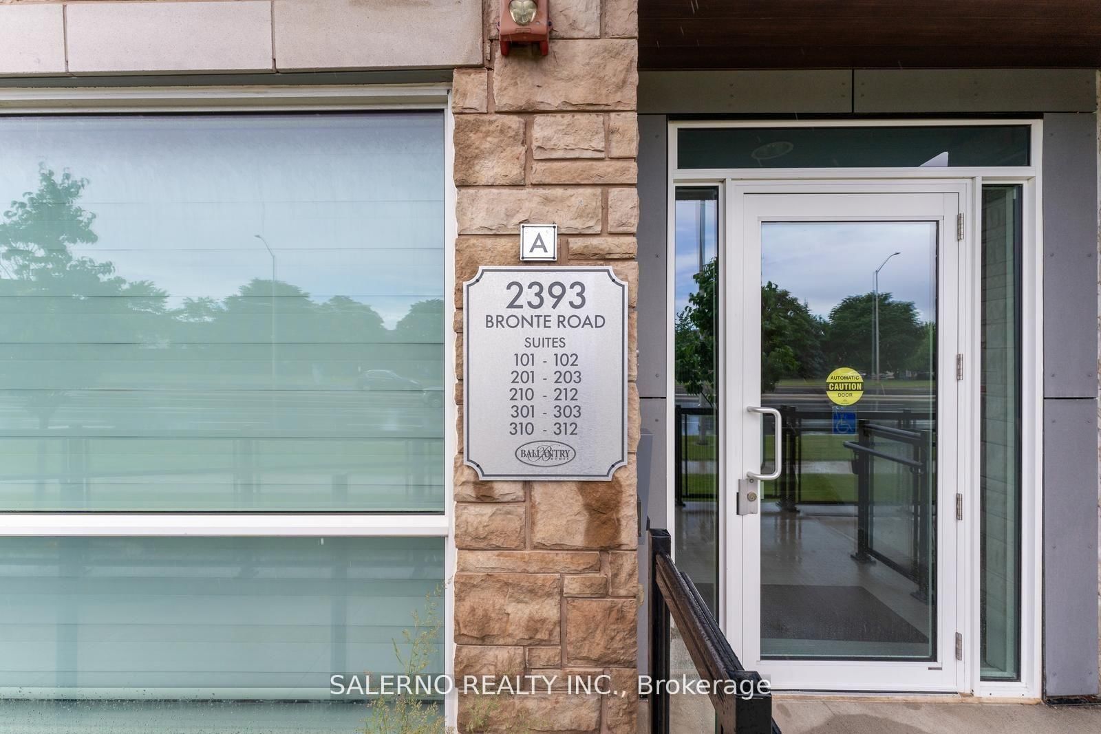 2393 Bronte Road • #210 • Oakville, ON photo 4