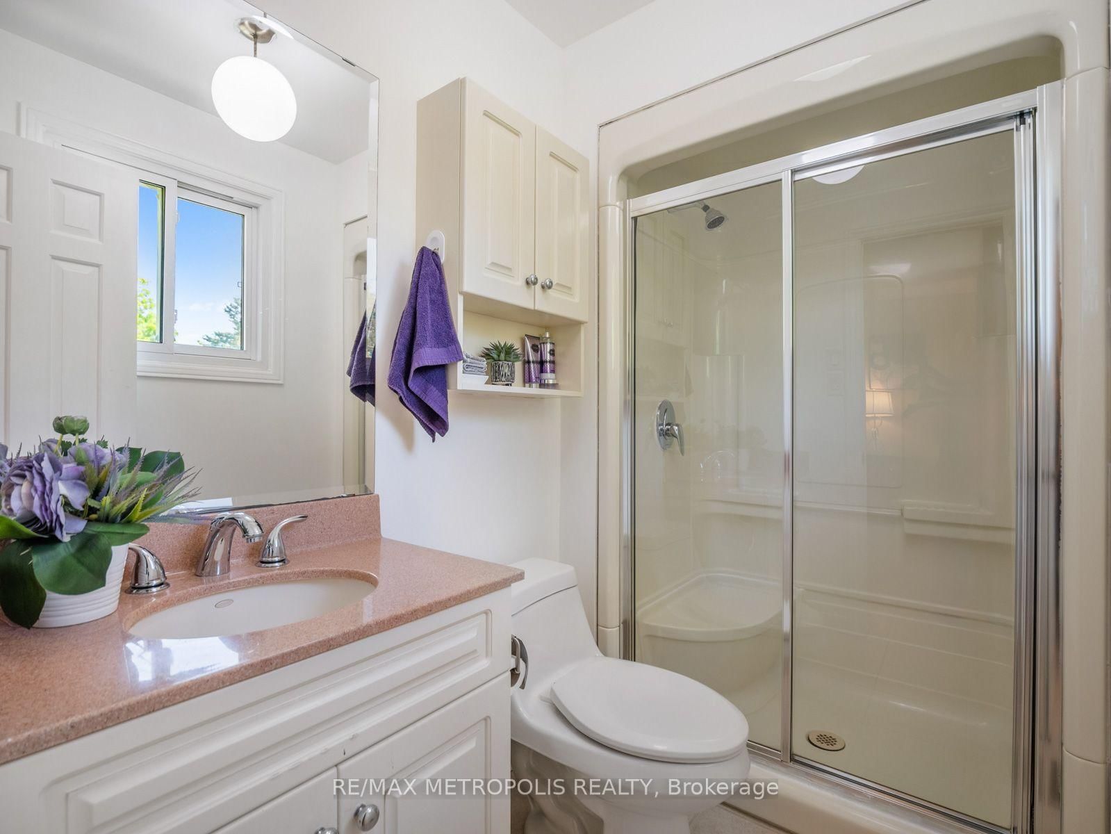 144 All Saints Crescent • Oakville, ON photo 28