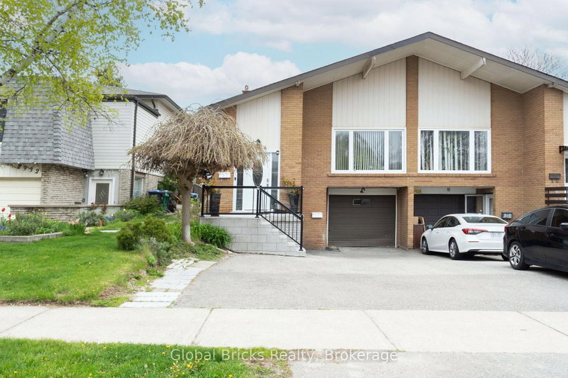 home for lease on 2936 Windjammer Road