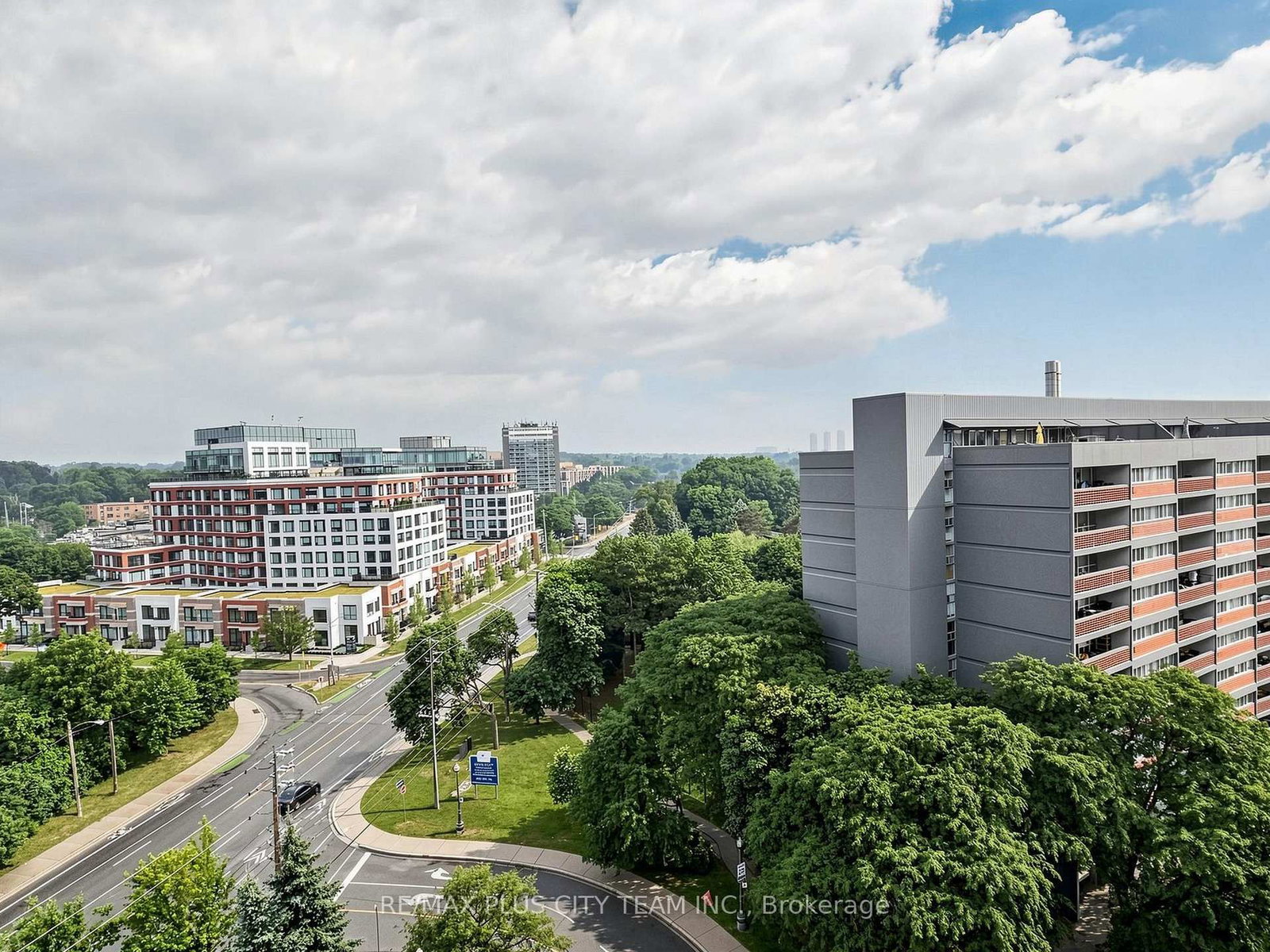 1135 Royal York Road • #1009 • Toronto, ON photo 31