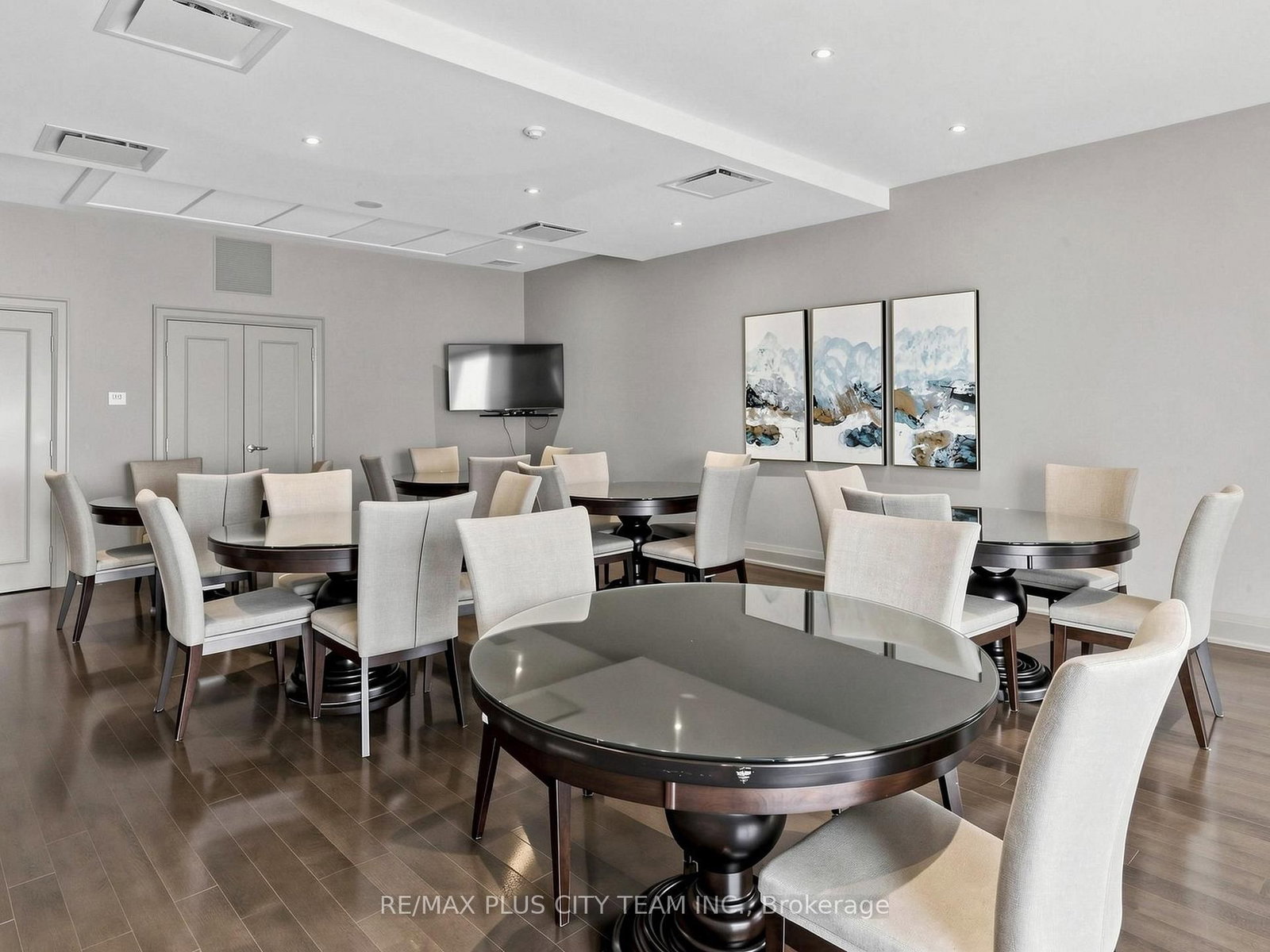 1135 Royal York Road • #1009 • Toronto, ON photo 45