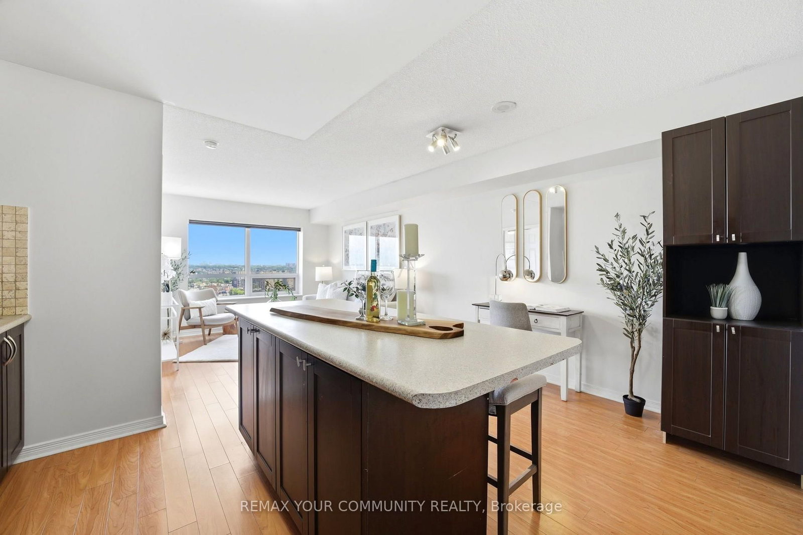 60 Heintzman Street • #2102 • Toronto, ON photo 13