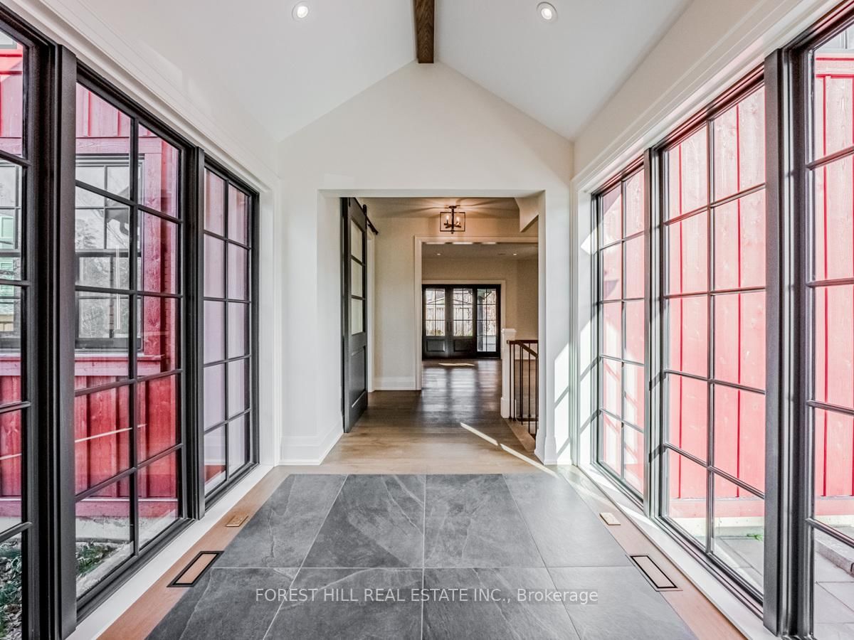 7089 W Second Line • Mississauga, ON photo 4